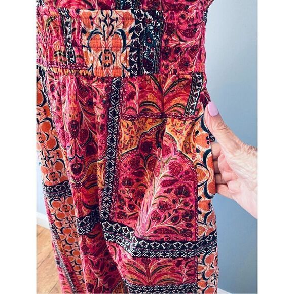 Old Navy Women’s Medium Waist-Defining Cami Midi Dress in Pink Paisley - Picture 3 of 10